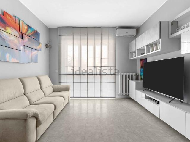 Appartamento in vendita di 90 m² in Via dei Guarneri, 24