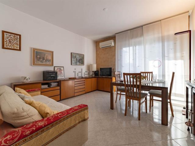 Appartamento in vendita di 90 m² in Via dei Larici, 18