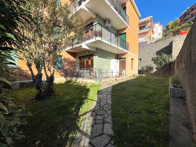 Appartamento in vendita di 90 m² in Via dei Limoni