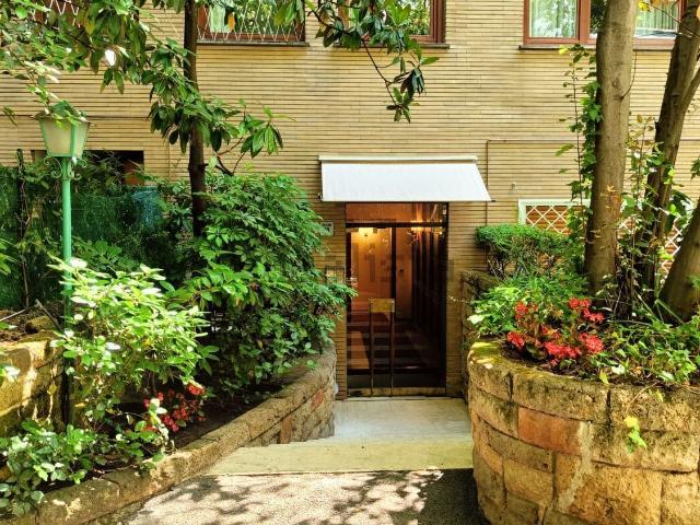 Appartamento in vendita di 90 m² in Via dei Monti Parioli