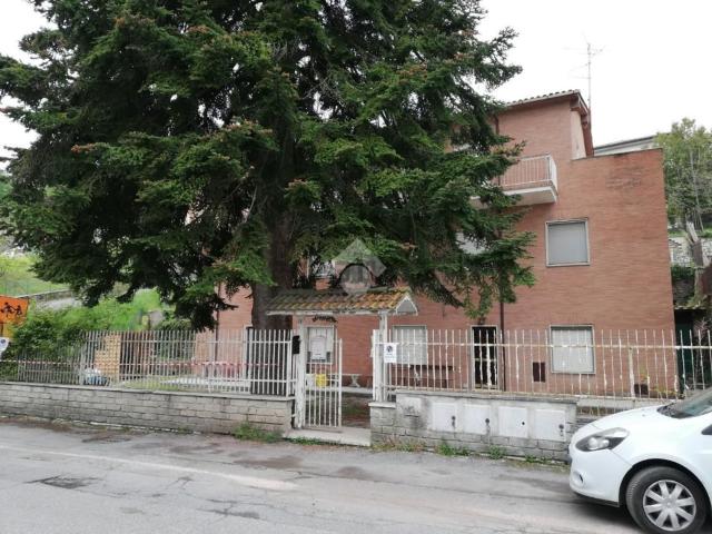 Appartamento in vendita di 90 m² in Via dei Martiri
