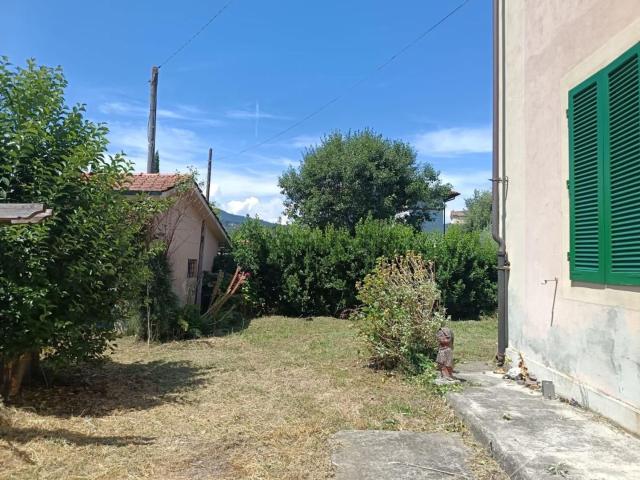 Appartamento in vendita di 90 m² in Via dei Poveri Vecchi