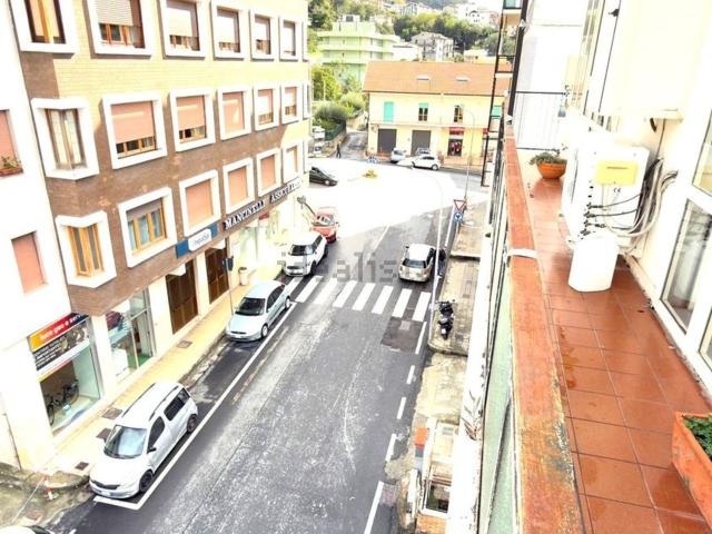Appartamento in vendita di 90 m² in Via del Cannone, 34