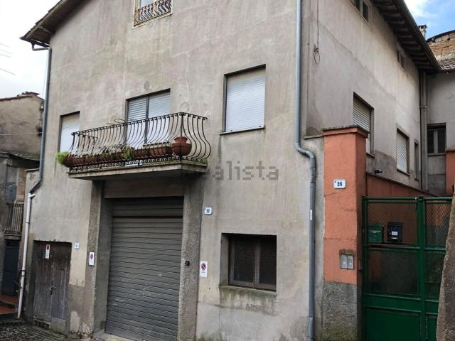 Appartamento in vendita di 90 m² in Via del Crocifisso, 18