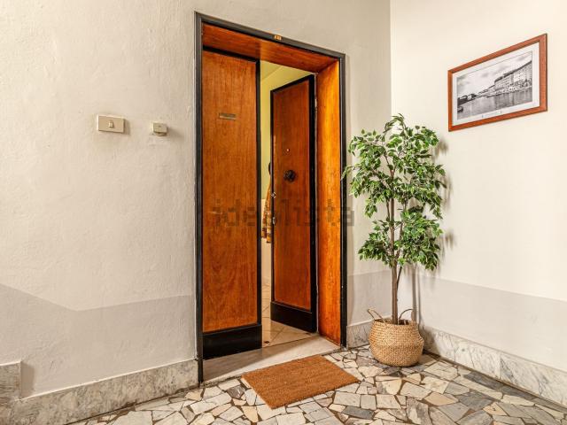 Appartamento in vendita di 90 m² in Via del Giglio, 12