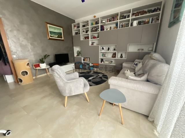 Appartamento in vendita di 90 m² in Via del Fagiano, 59