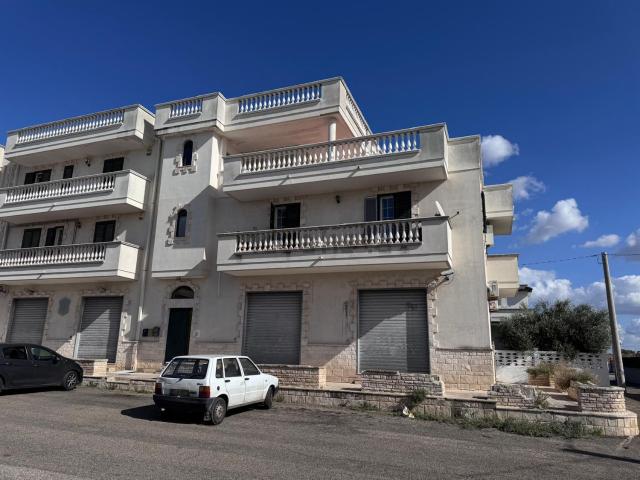 Appartamento in vendita di 90 m² in Via del Mare, 11