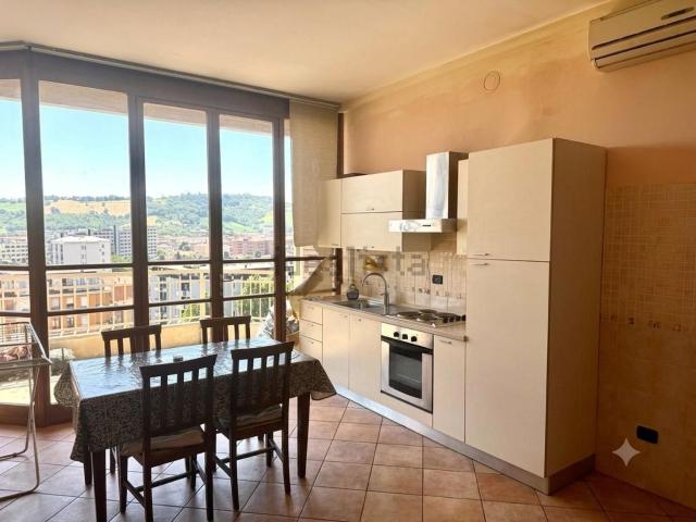 Appartamento in vendita di 90 m² in Via del Pretorio, 38