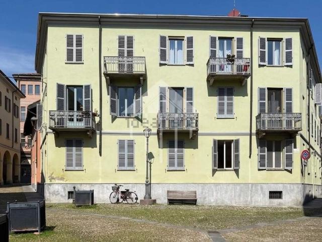 Appartamento in vendita di 90 m² in Via del Varrone, 50