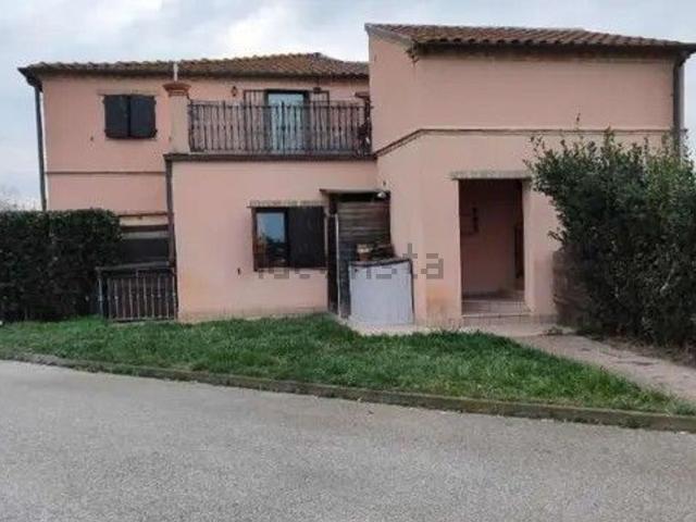 Appartamento in vendita di 90 m² in Via dell&apos Abbadia