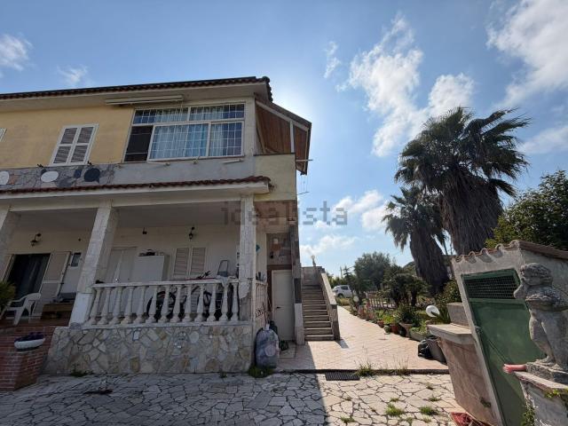 Appartamento in vendita di 90 m² in Via dell&apos  Armellino, 1