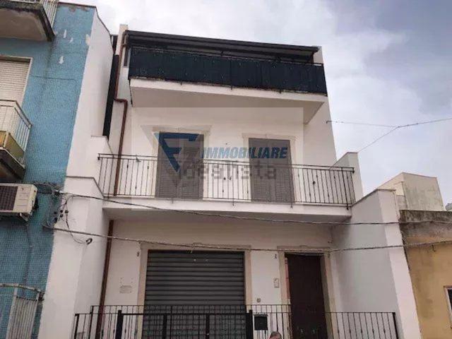 Appartamento in vendita di 90 m² in Via dell&apos Indipendenza