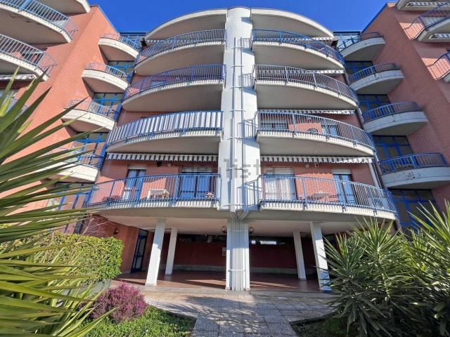 Appartamento in vendita di 90 m² in Via dell&apos  Isolantite, 17