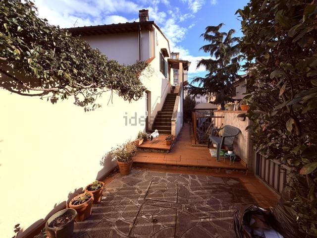 Appartamento in vendita di 90 m² in Via dell&apos Olmo