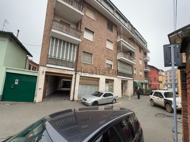 Appartamento in vendita di 90 m² in Via della Libertà, 10