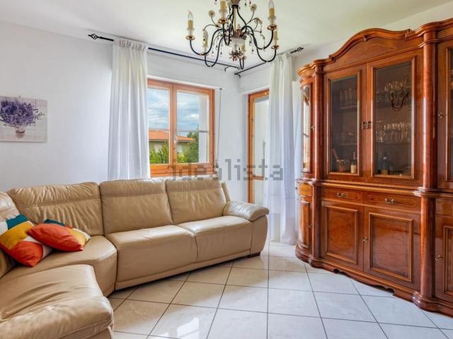 Appartamento in vendita di 90 m² in Via della Livornina