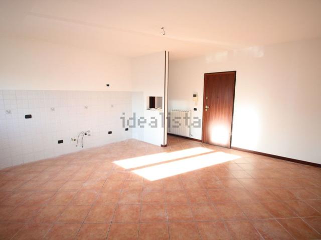 Appartamento in vendita di 90 m² in Via della Pace, 14