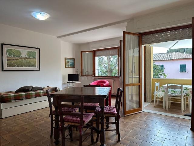 Appartamento in vendita di 90 m² in Via della Ragnaia, 9