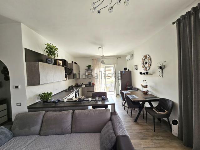 Appartamento in vendita di 90 m² in Via della Scafa
