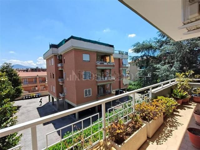 Appartamento in vendita di 90 m² in Via delle Vigne di Morena