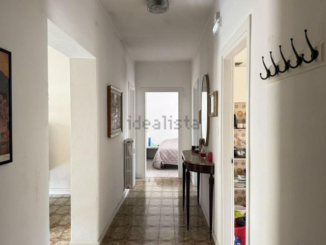 Appartamento in vendita di 90 m² in Via delle Marmarole, 36