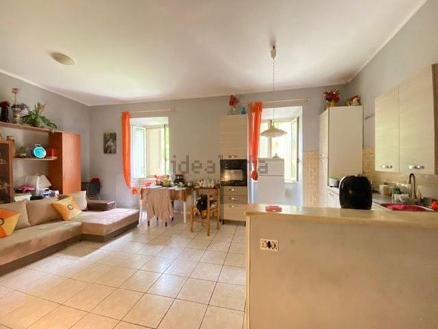 Appartamento in vendita di 90 m² in Via delle Mortelle