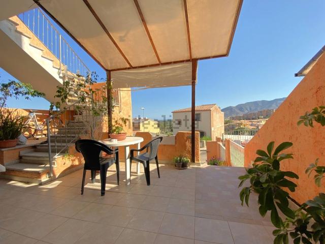 Appartamento in vendita di 90 m² in Via delle Peonie