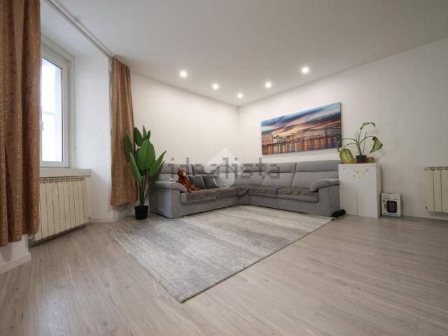 Appartamento in vendita di 90 m² in Via delle Settefontane, 19