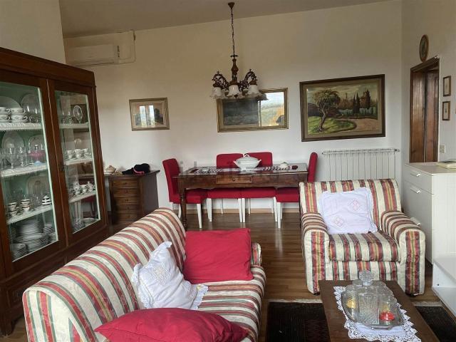 Appartamento in vendita di 90 m² in Via di Tignano