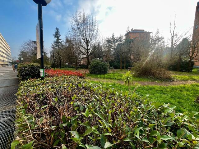 Appartamento in vendita di 90 m² in Via di Corticella, 216