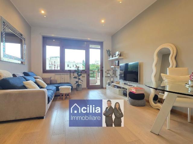 Appartamento in vendita di 90 m² in Via di Grotta Perfetta, 357