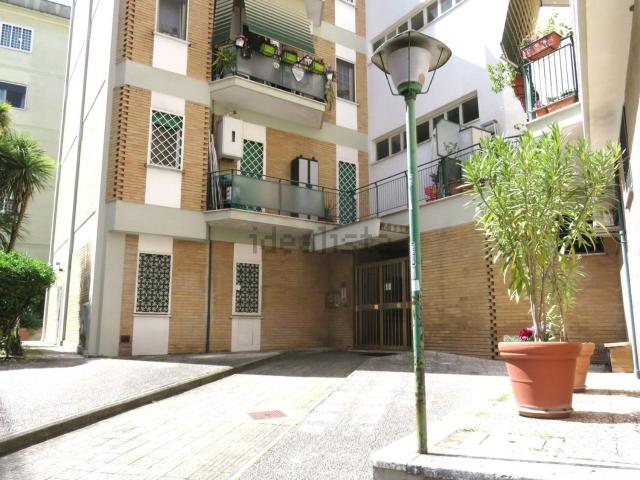 Appartamento in vendita di 90 m² in Via di Grottarossa
