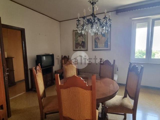 Appartamento in vendita di 90 m² in Via Domenico Corvi, 75