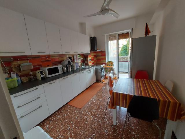 Appartamento in vendita di 90 m² in Via Domenico Oliva, 18