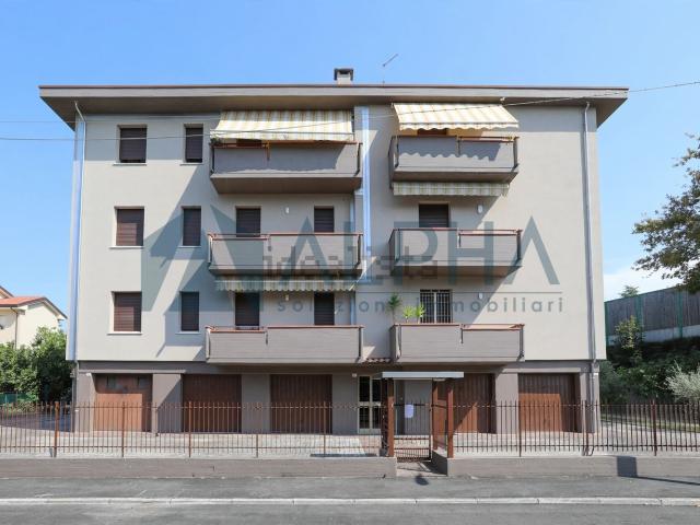 Appartamento in vendita di 90 m² in Via Domokos