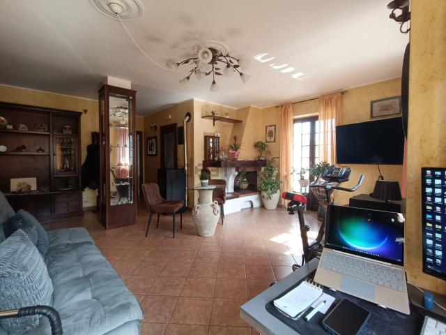 Appartamento in vendita di 90 m² in Via Don Carlo Boetti, 1