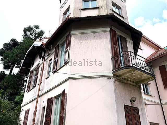 Appartamento in vendita di 90 m² in Via Don Biagio Tiscornia, 4