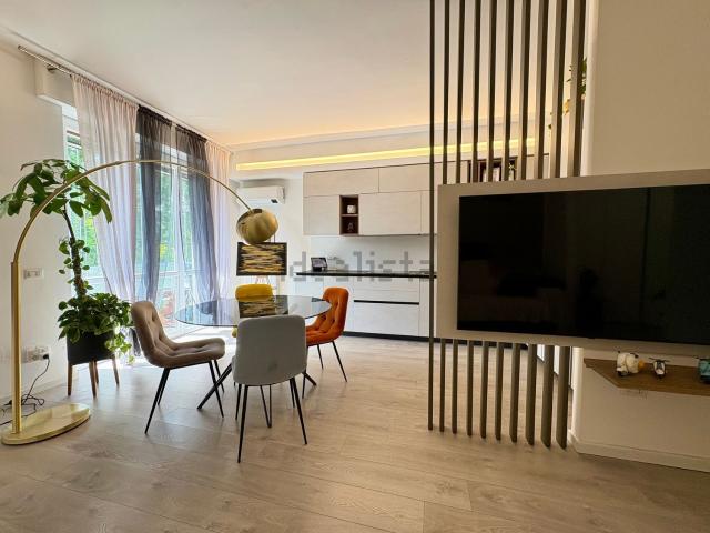 Appartamento in vendita di 90 m² in Via Don L. Sturzo, 20