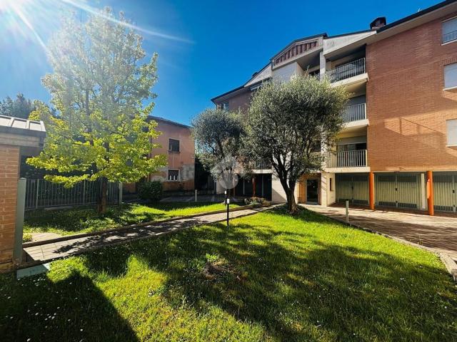 Appartamento in vendita di 90 m² in Via Don Pietro Carni, 17