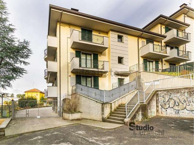 Appartamento in vendita di 90 m² in Via Donatori Volontari di Sangue, 6