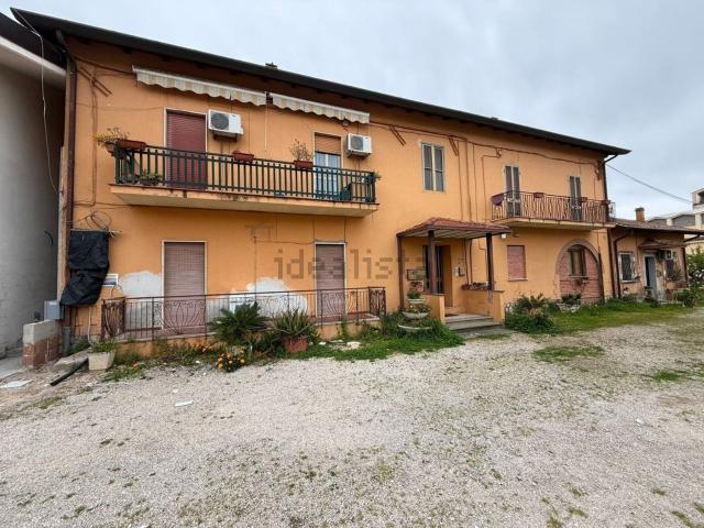 Appartamento in vendita di 90 m² in Via Docibile I, 13
