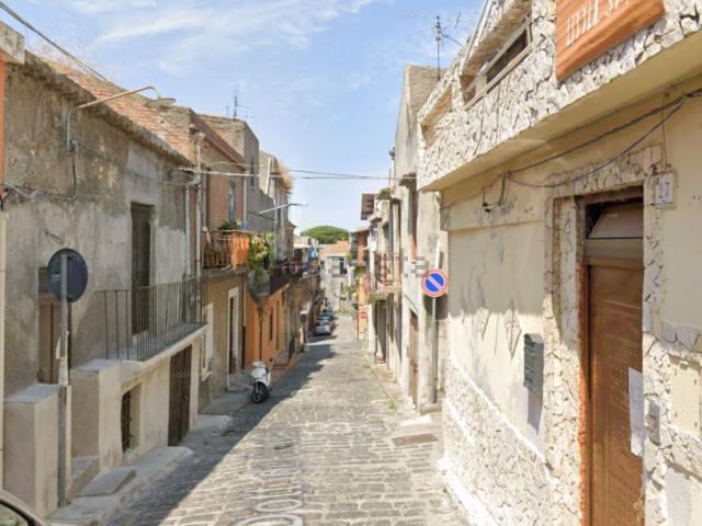 Appartamento in vendita di 90 m² in Via Dott. de Gaetani
