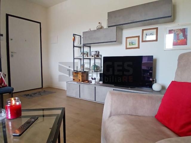 Appartamento in vendita di 90 m² in Via E. Berlinguer