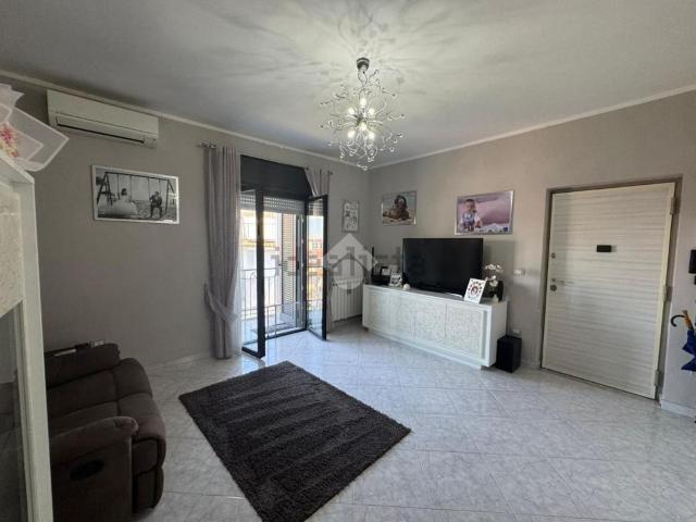 Appartamento in vendita di 90 m² in Via Edificio Scolastico, 39