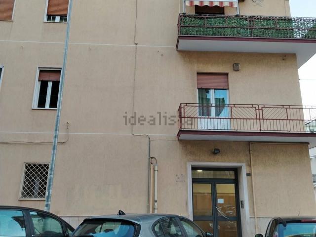 Appartamento in vendita di 90 m² in Via Emilia, 12