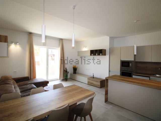 Appartamento in vendita di 90 m² in Via Emilia