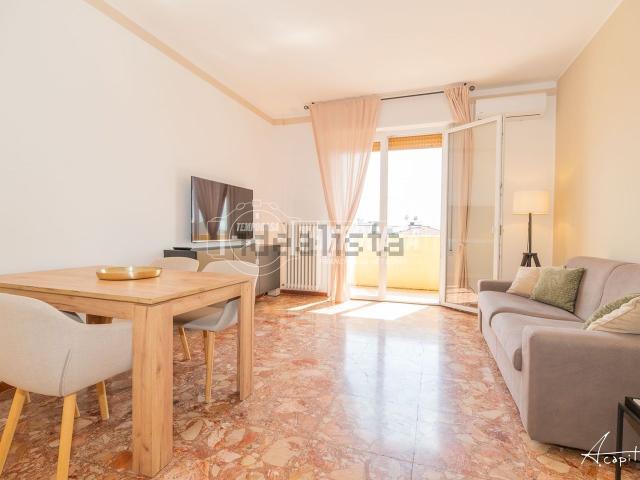 Appartamento in vendita di 90 m² in Via Emilia Est, 181