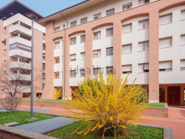 Appartamento in vendita di 90 m² in Via Emilia Ponente, 168