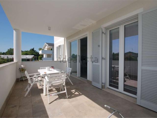 Appartamento in vendita di 90 m² in Via Enrico Caruso, 25