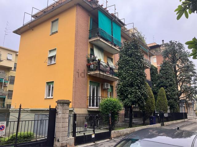 Appartamento in vendita di 90 m² in Via Enrico Mattei, 9